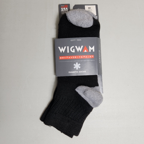 Wigwam Unisex Diabetic Black Sport Quarter Socks |NQP| |Womens 6-10/Mens 5-9.5| - Picture 1 of 8